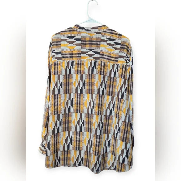 Michael Kors LS 1/2 Button Up Print Blouse EUC - Picture 2 of 7